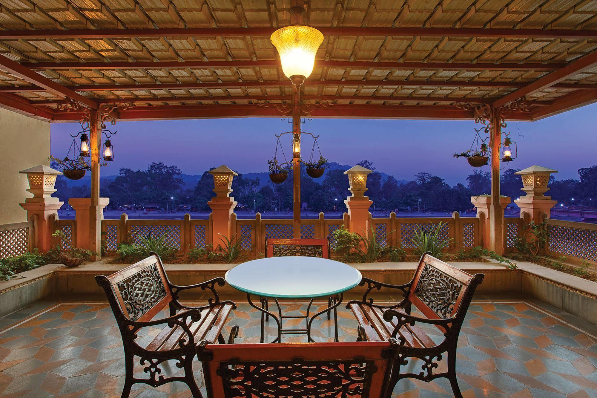 The Haveli Hari Ganga By Leisure Hotels Haridvár Kültér fotó