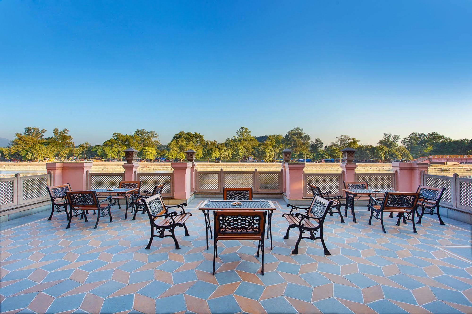 The Haveli Hari Ganga By Leisure Hotels Haridvár Kültér fotó